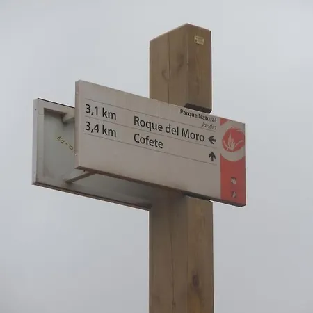 The House Of Nonni Ventura - Beachfront, Ocean View, Wi-fi, Aircon, Swimming Pool Lejlighed