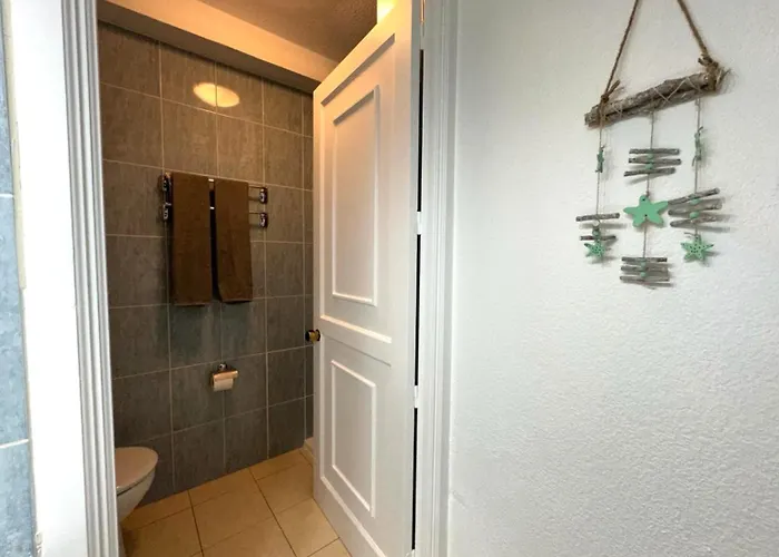 アパート The House Of Nonni Ventura - Beachfront, Ocean View, Wi-fi, Aircon, Swimming Pool *