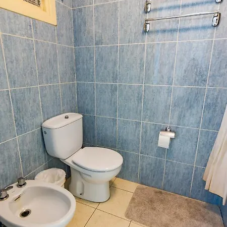 Apartamento The House Of Nonni Ventura - Beachfront, Ocean View, Wi-fi, Aircon, Swimming Pool