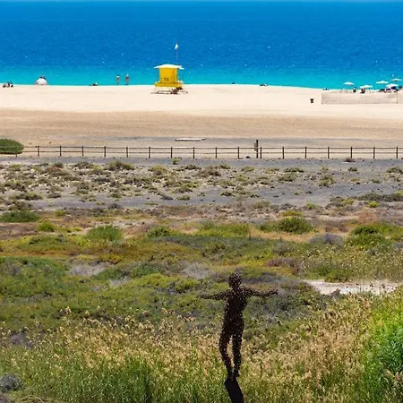Apartamento The House Of Nonni Ventura - Beachfront, Ocean View, Wi-fi, Aircon, Swimming Pool *