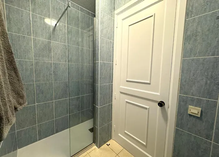 Apartment The House Of Nonni Ventura - Beachfront, Ocean View, Wi-fi, Aircon, Swimming Pool