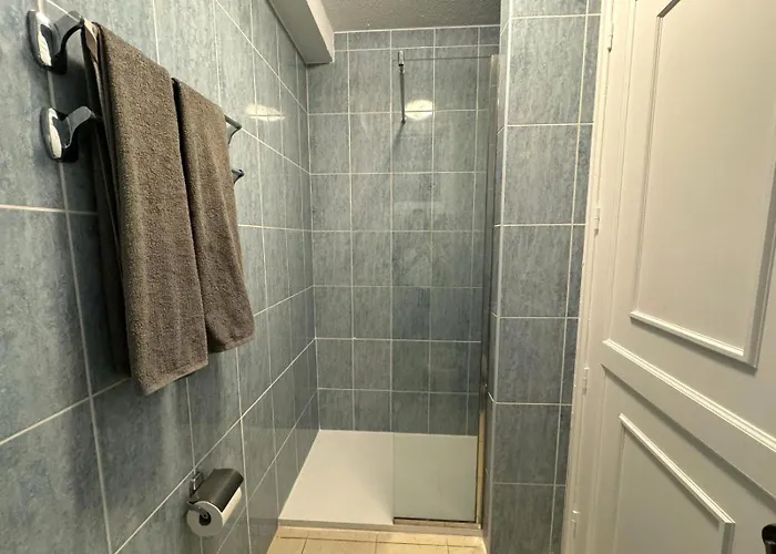 The House Of Nonni Ventura - Beachfront, Ocean View, Wi-fi, Aircon, Swimming Pool Морро-дель-Хабле